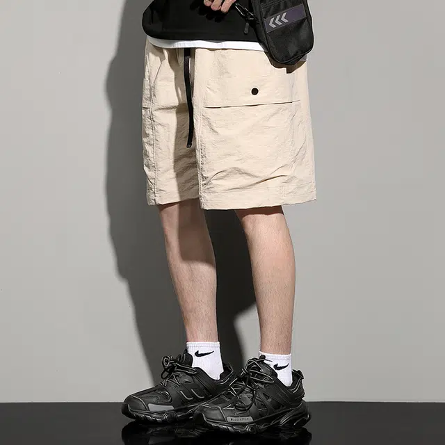 Fakeyoung