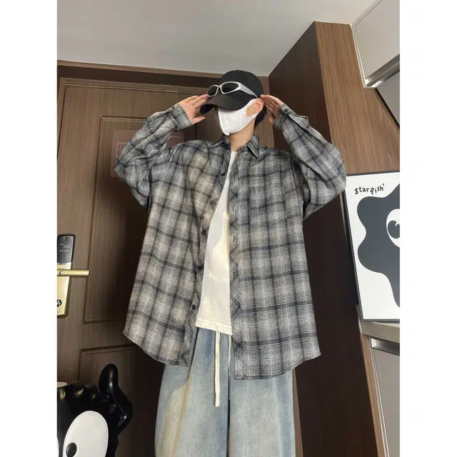 Fakeyoung