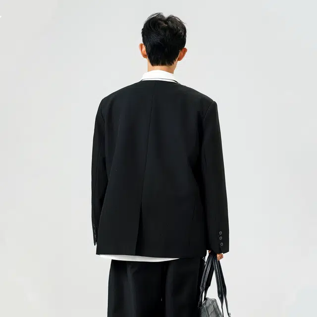 Fakeyoung