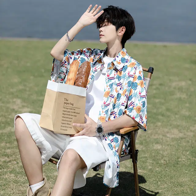 Fakeyoung
