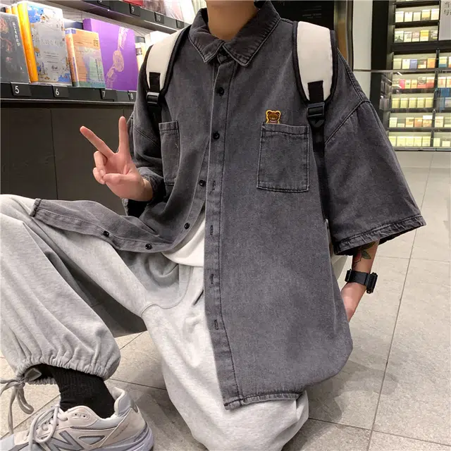 Fakeyoung