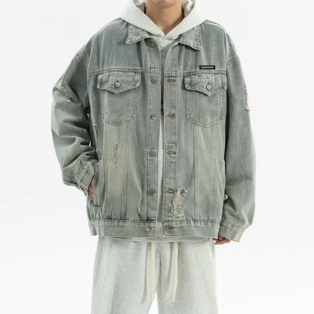 Fakeyoung