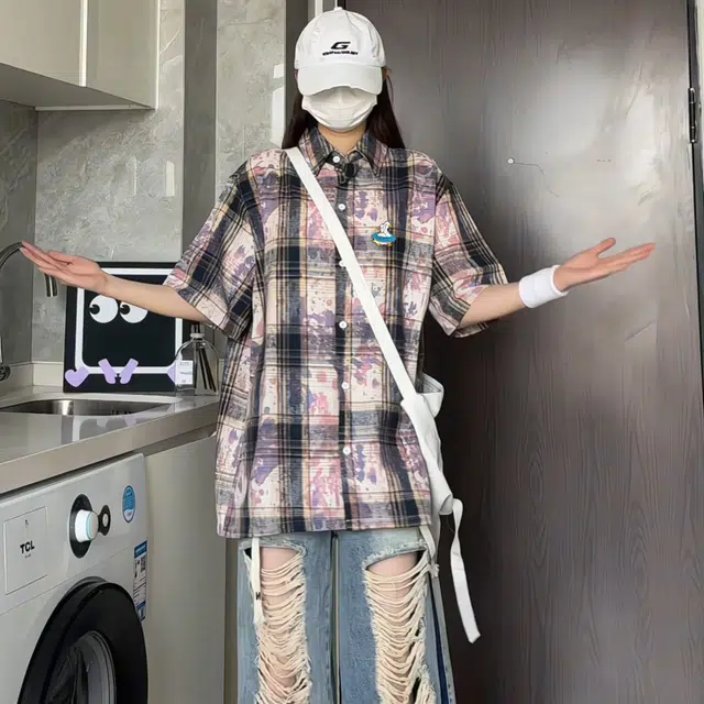 Fakeyoung