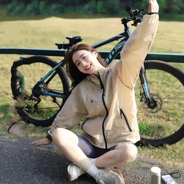 Fakeyoung