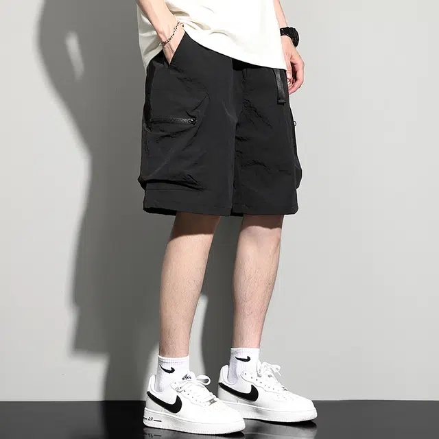 Fakeyoung