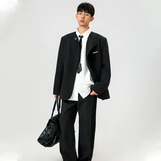 Fakeyoung