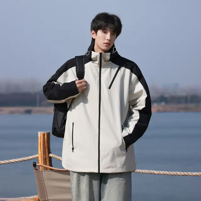 Fakeyoung