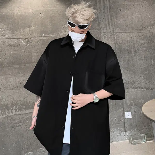 Fakeyoung