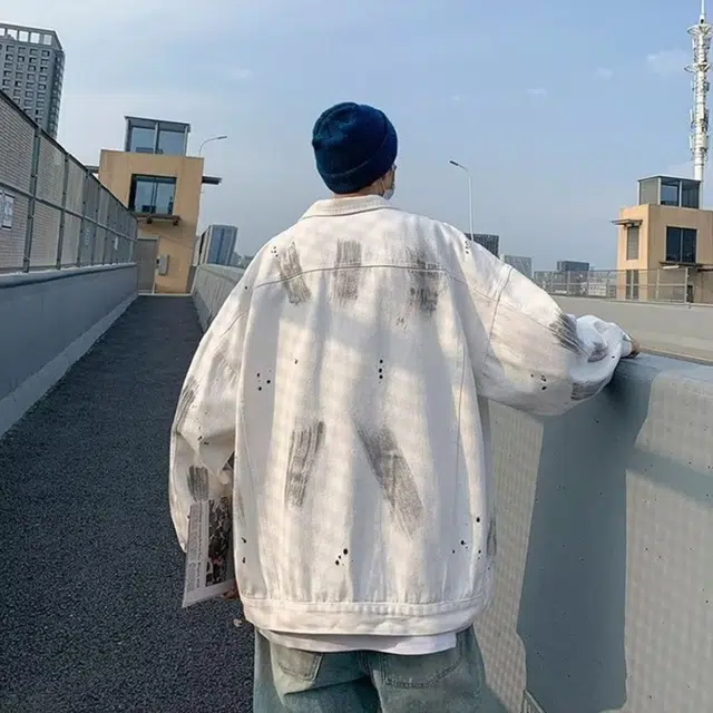 Fakeyoung