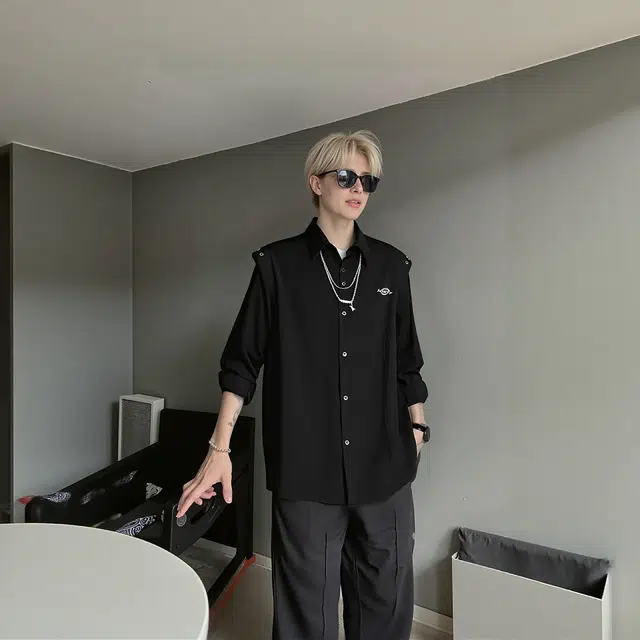 Fakeyoung