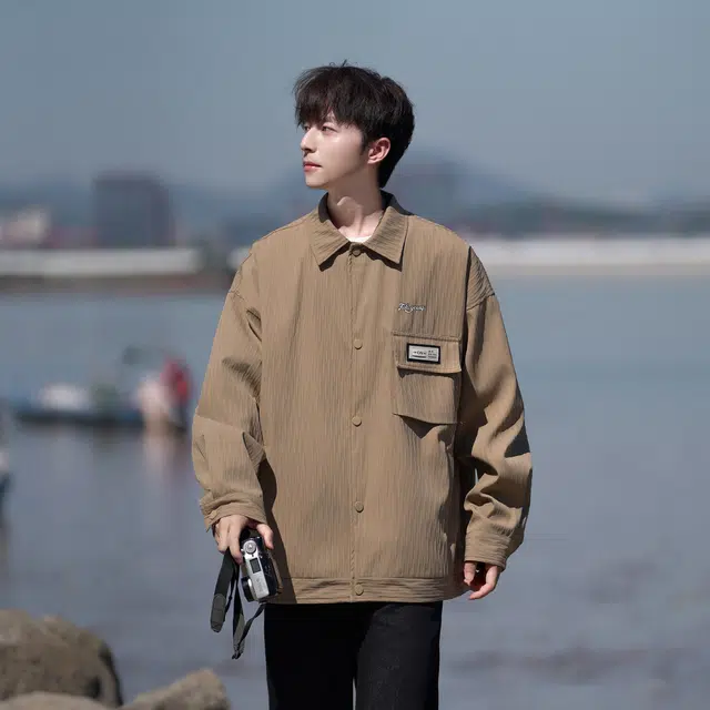Fakeyoung