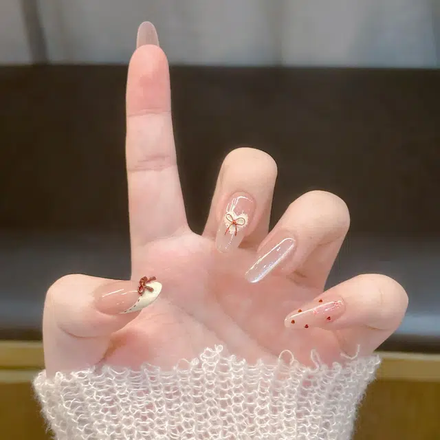 奥兰诺 甜心少女裸色穿戴甲高颜值气质显白波点法式蝴蝶结美甲贴片  杏仁浅色渐变 可爱