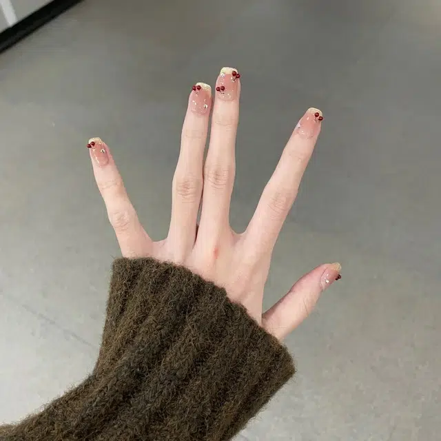 奥兰诺 樱桃立体美甲金色法式猫眼穿戴甲美甲甲片高级感穿戴甲纯欲  梯型粉色裸色