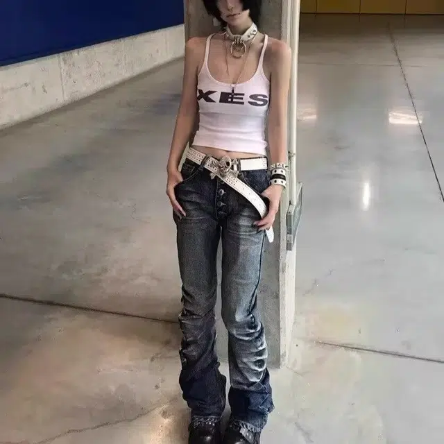 虫小绿 美式高街复古风多版型水洗做旧显身材弯刀直筒等特色裤子牛仔裤 男女同款
