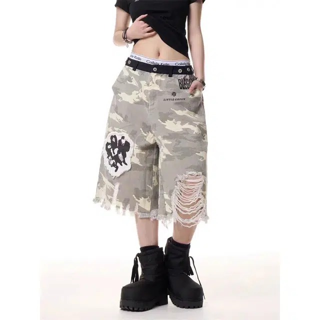 虫小绿 美式复古迷彩设计感破洞做旧水洗宽松阔腿街头潮流高街运动休闲短裤 男女同款