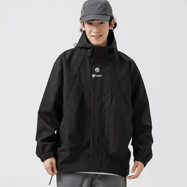 虫小绿 户外登山攀岩运动旅游出行美式复古经典简约宽松防风落肩连帽单冲外套夹克 男女同款