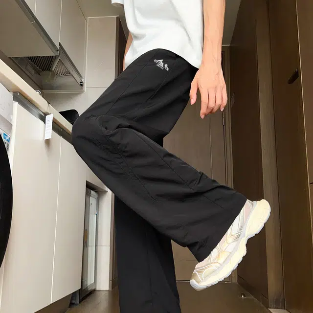虫小绿 美式纯色复古个性薄款速干舒适宽松百搭系带直筒休闲裤 男女同款