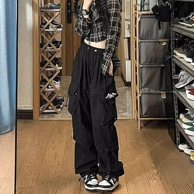 虫小绿 潮流港风日系多口袋束脚运动潮牌宽松百搭工装裤痞帅休闲裤 男女同款