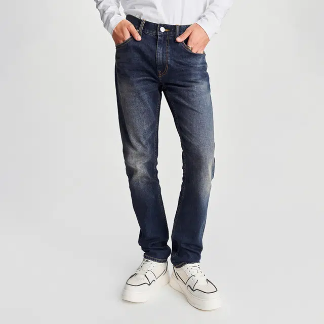 Lee FW24 709
