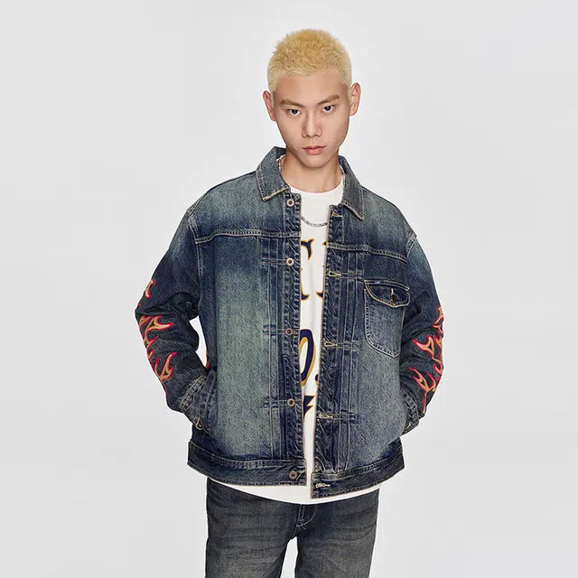 Lee