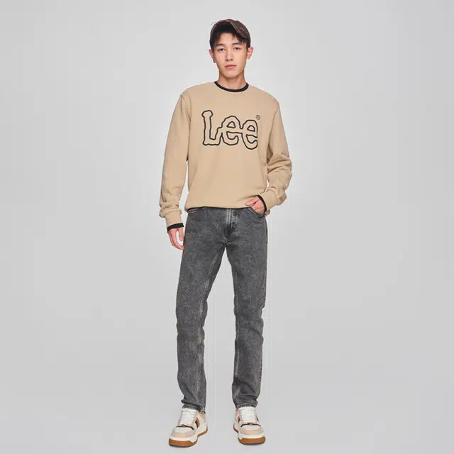 Lee