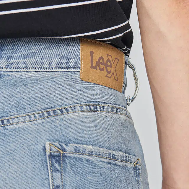 Lee