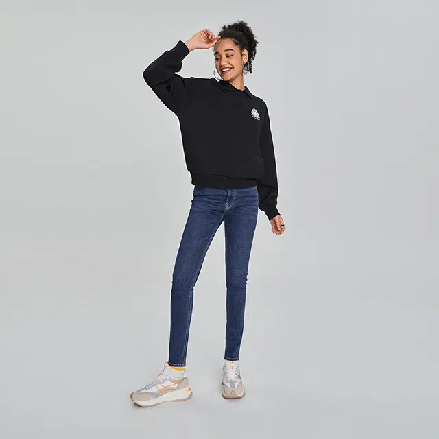 Lee FW23 419