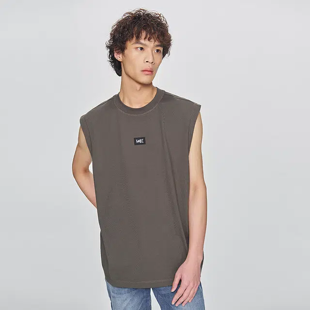 Lee