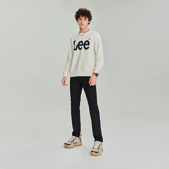 Lee logo