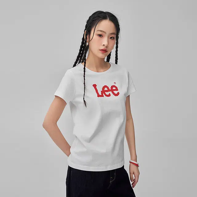 Lee SS24 LogoT