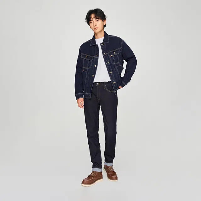 Lee