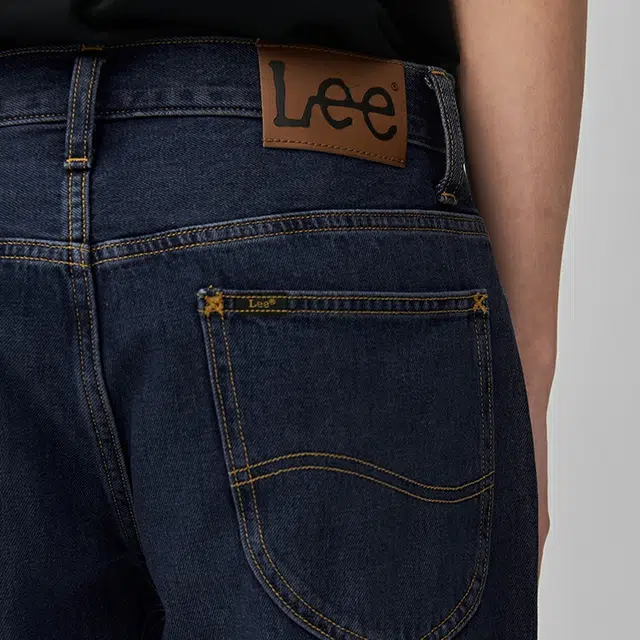 Lee SS24 743