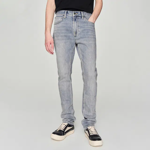 Lee FW24 709