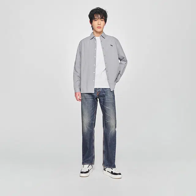 Lee