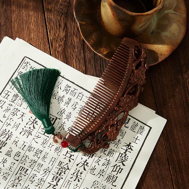 悦语 黑金檀双面雕花木梳顺发木梳子礼盒装