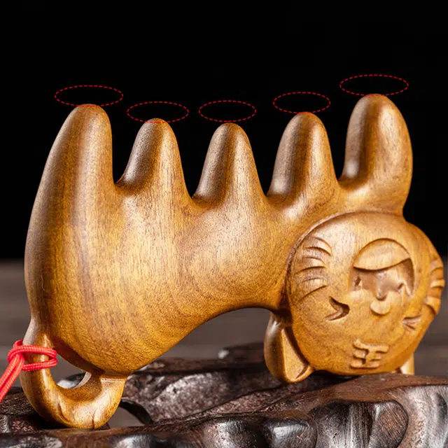 悦语 檀木按摩梳可爱老虎头疗头皮木梳子刮痧经络解压按摩梳实用