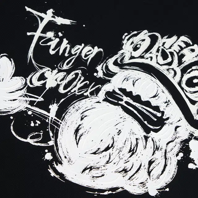 HEA x fingercroxx T
