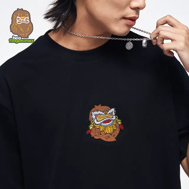 HEA x fingercroxx T