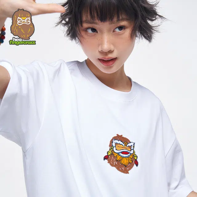 HEA x fingercroxx T