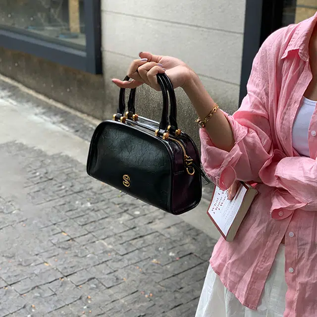 西木汀 莫妮卡 小众设计高级感通勤百搭波士顿包 牛皮 单肩手提包 女款 多色