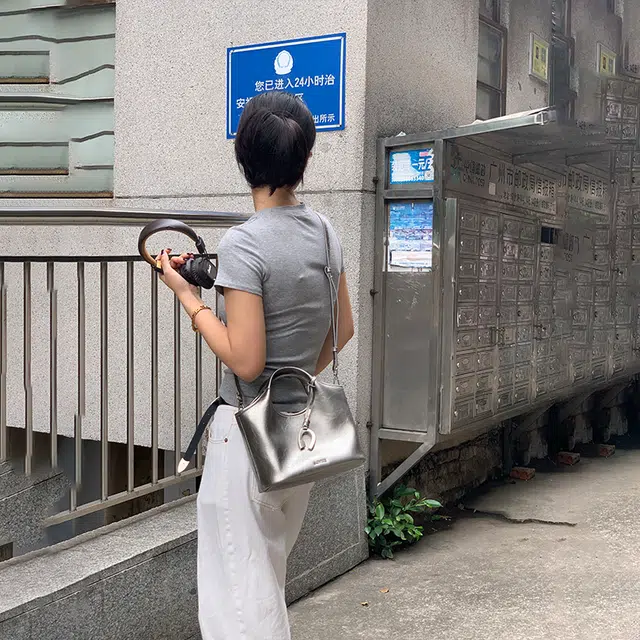 西木汀 赴约 小众设计师品牌百搭通勤高级感 牛皮 水桶包手提包 女款 古银色/深邃黑