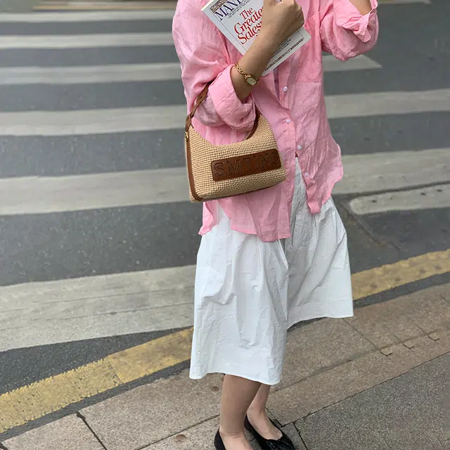 西木汀 落叶 小众设计高级感通勤百搭饺子包 牛头层革拼织物 单肩手提包 女款 卡其色/深邃黑