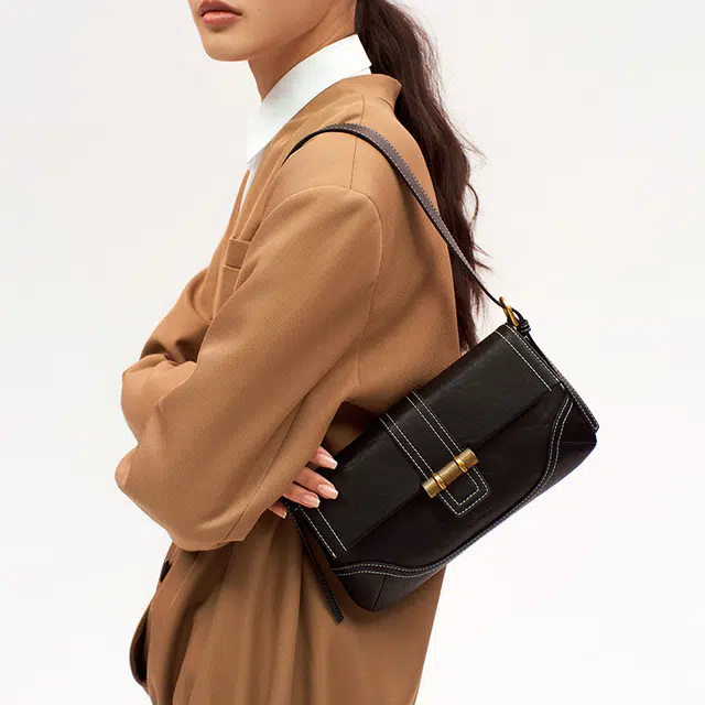 西木汀 破晓 复古简约百搭腋下包信封包女小包包 牛皮 单肩包 斜挎包 小号 女款 深邃黑/咖啡色/米白色