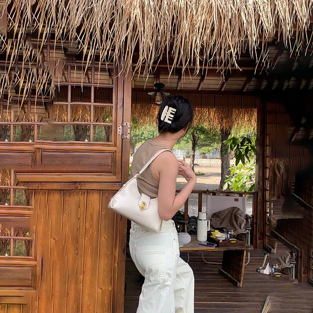 西木汀 沐白 小众设计师品牌百搭通勤 牛皮 单肩包 大号 女款 米白色/深邃黑