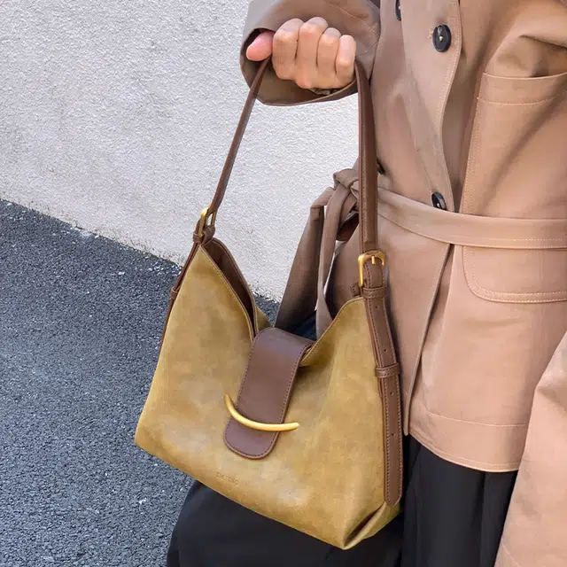 西木汀 秋风 小众设计高级感通勤休闲简约百搭手提腋下包 牛皮 单肩包 常规 女款 琥珀绿