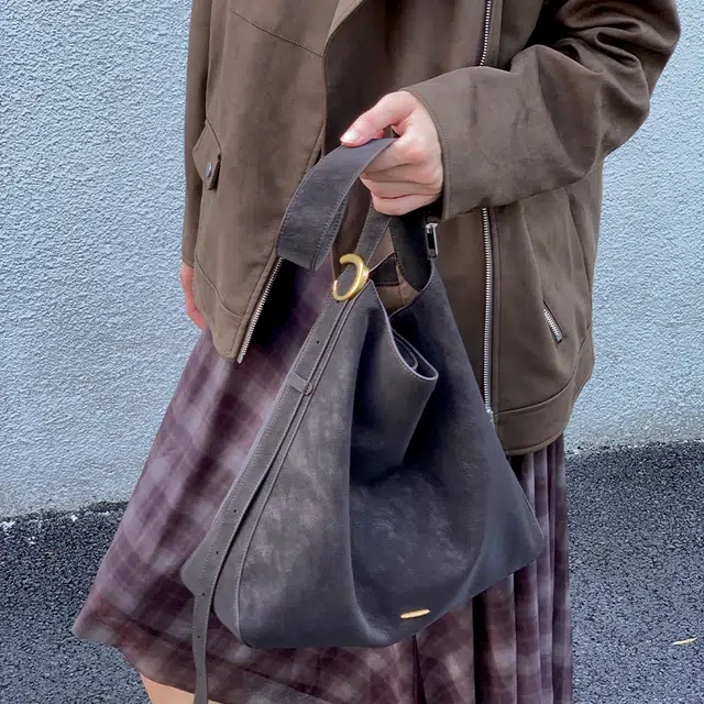 西木汀 静夜 小众设计高级感通勤简约百搭 牛皮 水桶包单肩包 大号 女款 深咖啡/暖驼棕