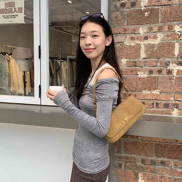 西木汀 匆匆那年 小众设计高级感通勤百搭时尚法棍包 牛皮 单肩包 常规 女款 暖驼棕