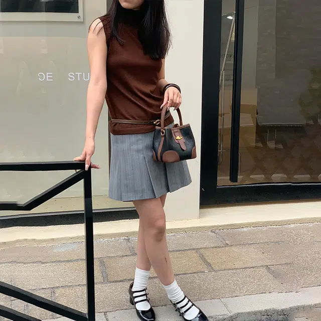 西木汀 无糖黑巧 小众品牌高级感设计斜挎腋下包小巧慵懒水桶包 牛皮 单肩手提包 小号 女款 深邃黑/雾霾蓝