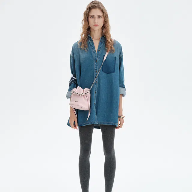 西木汀 时光梦 小众设计高级感链条水桶包潮流时尚 牛剖层皮革 手提包单肩斜挎包 常规 女款 雾霾蓝/樱花粉