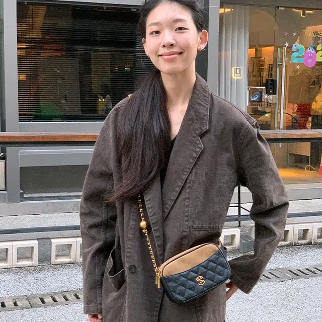 西木汀 布兰卡 小众设计高级感通勤简约百搭 牛剖层革 斜挎包 女款 深邃黑